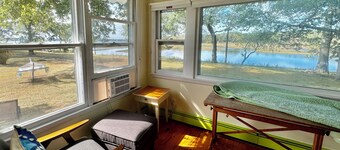 Cottage on Beach front Estate with Dockage .Walk to Village