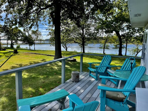 Cottage on Beach front Estate with Dockage  .Walk to Village