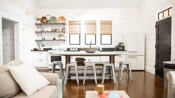 Fireplace, ping pong, books