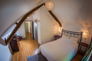 4 Schlafzimmer, Bügeleisen/Bügelbrett, Reisekinderbett, kostenloses WLAN