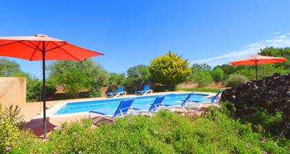 Voiko Cova, Wi-Fi, uima-allas, puutarha, 5 minuuttia rannalta Cala Llombards