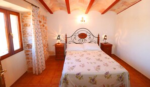 3 chambres, fer et planche Ă repasser, Wi-Fi gratuit, draps fournis