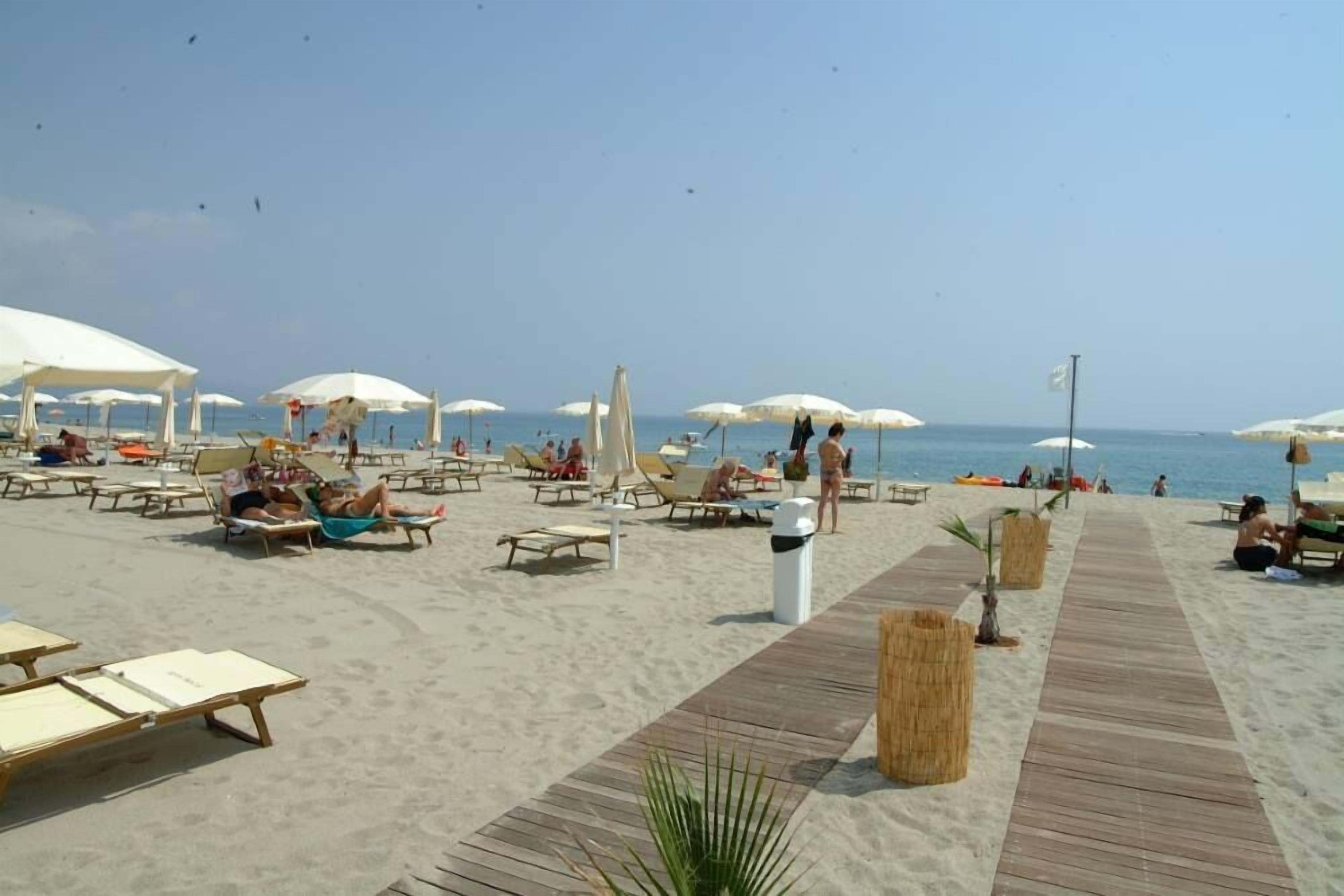 Strand