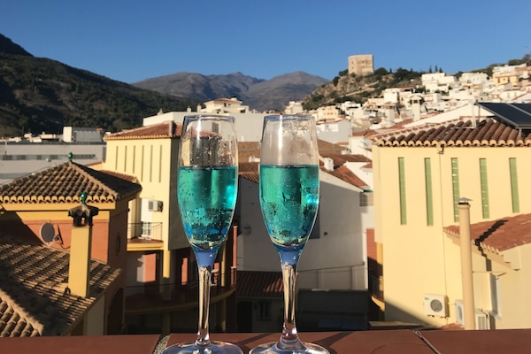 Cocktails on the roof terrace