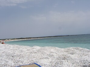 Perto da praia, toalhas de praia 