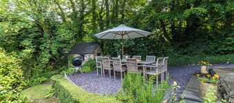 Large, Luxury, Holiday Cottage In Tresaith, Cardigan Bay, West Wales