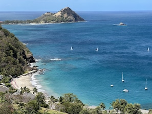 Una playa cerca, toallas de playa