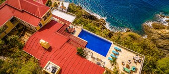 Cliffside Retreat | Infinity Pool, Yoga Deck, 9 BR