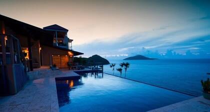 Private cliffside retreat full of magic. 9 bedrooms, 21 beds - infinity pool.