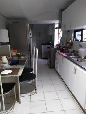 Fridge, blender, cookware/dishes/utensils - Rent apartment for holiday season, carnival, New Year, week! (Boa Viagem)