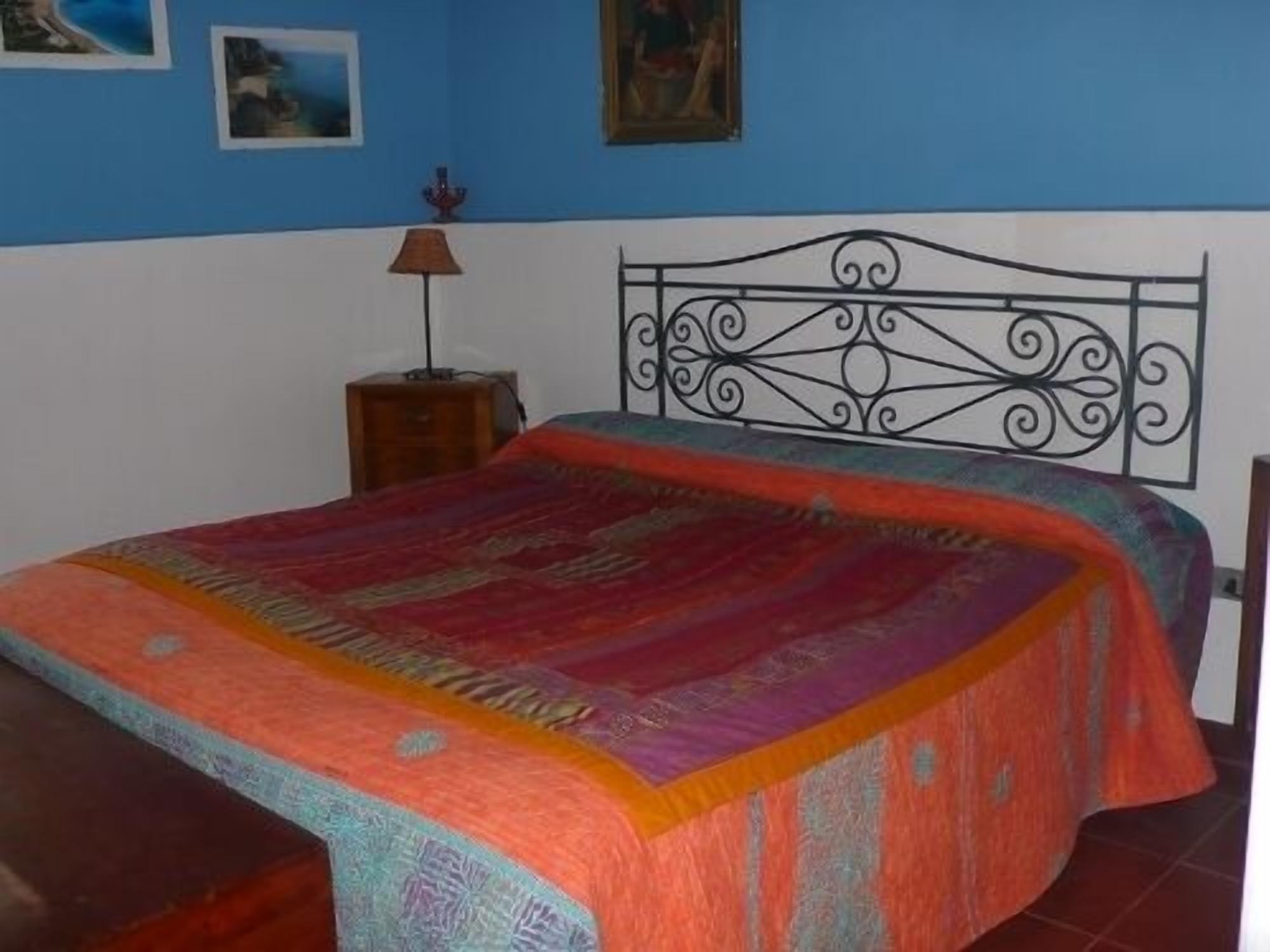 Wonderful villa surrounded by lush greenery peacefully located beach close