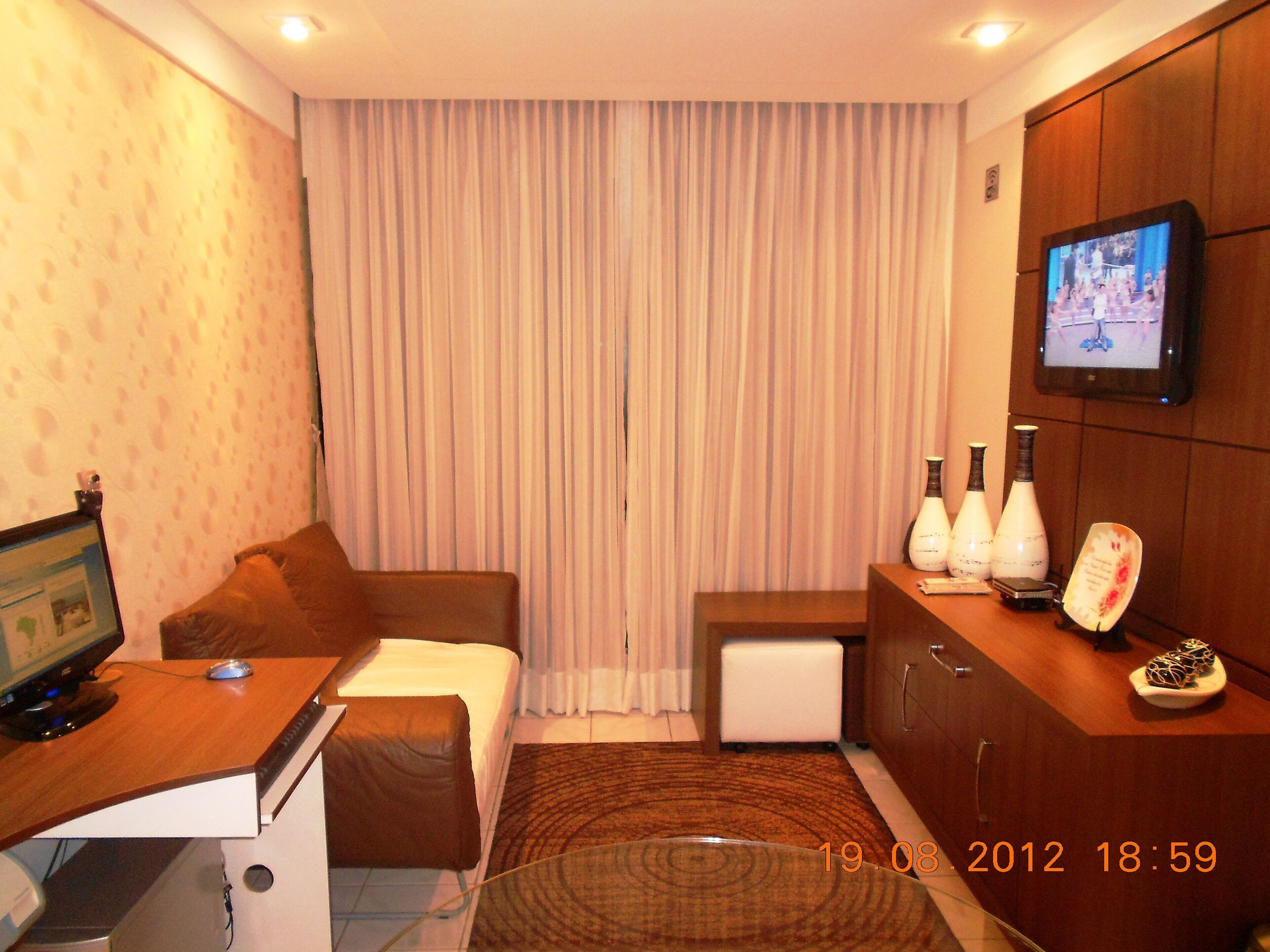 Bedroom and living room furnished - Close to the beach