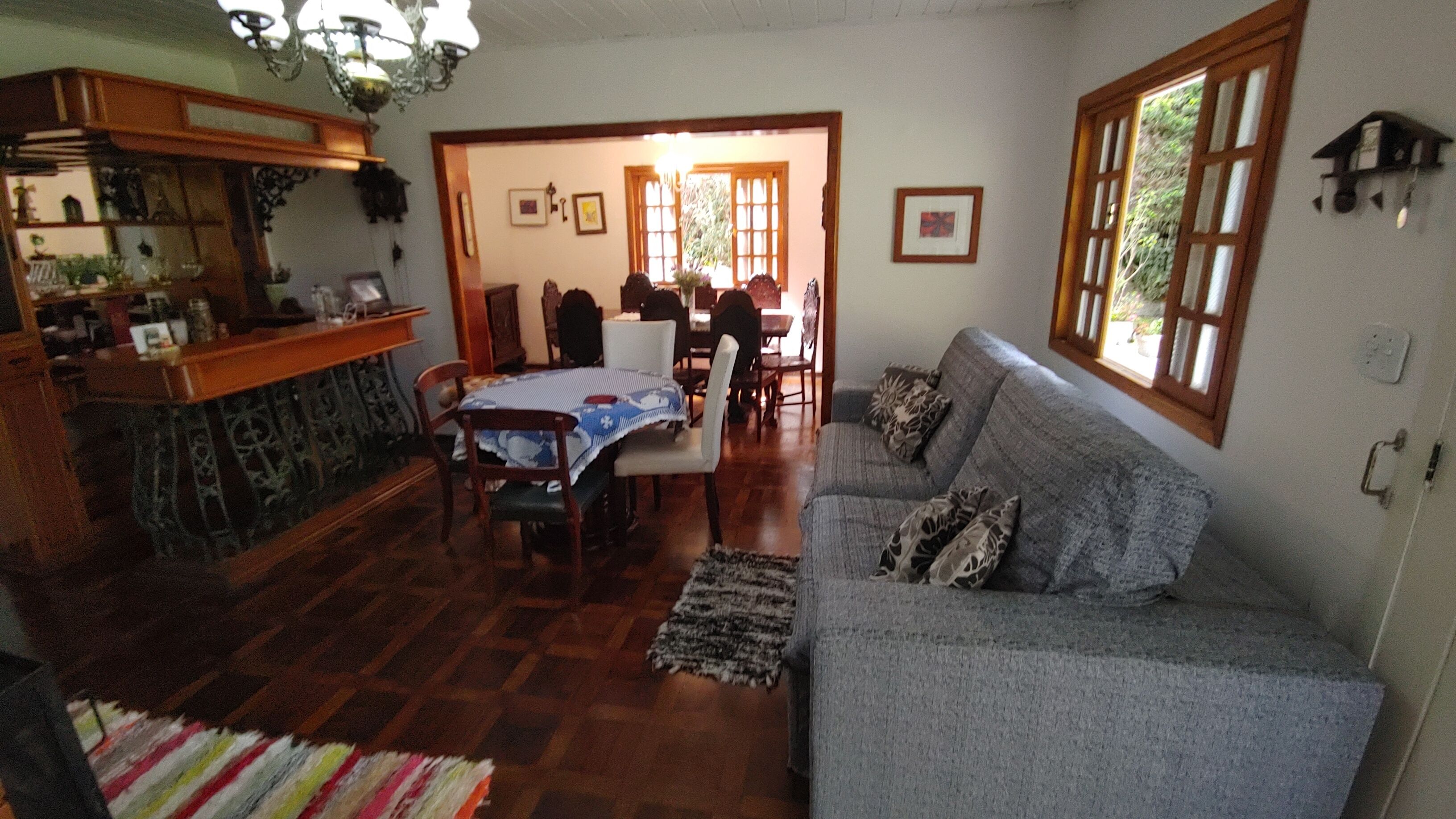 Campos do jordao , neighborhood Capivari 5 bedroom 4 minutes of center - pay pal