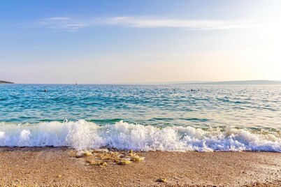 Elegance and hospitality near the sea with sea view