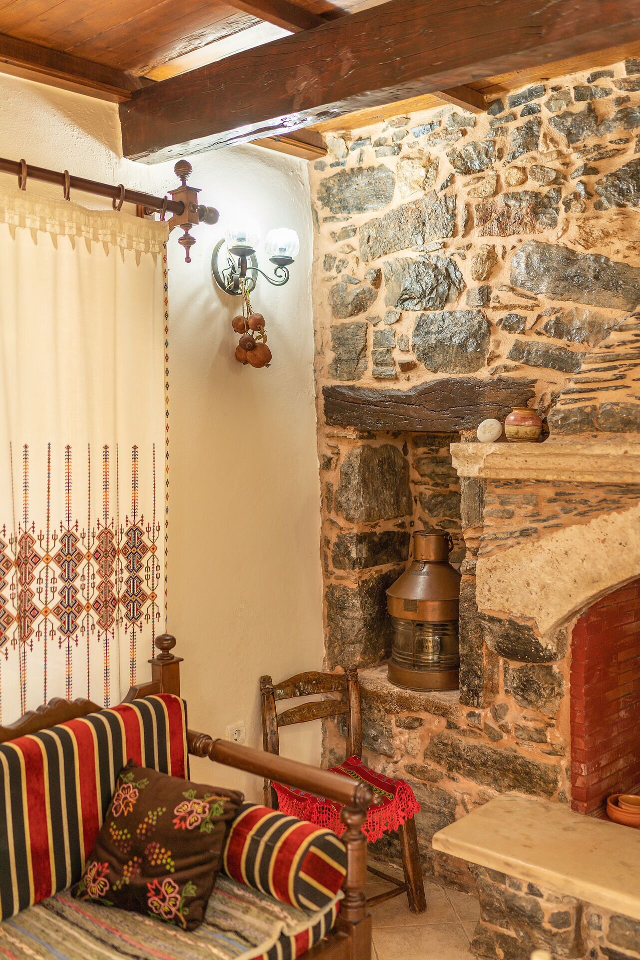 Traditional Villa, Private Pool, Family Atmosphere