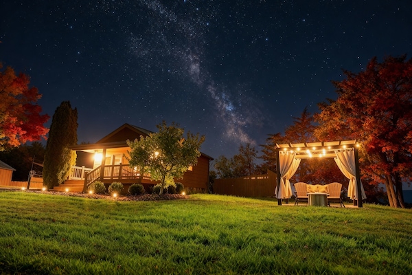 Hawksbill Retreat cabin #4, minutes from Luray and the Shenandoah National Park.