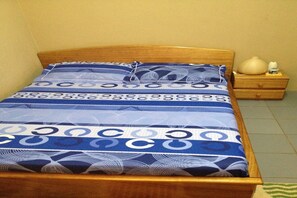 2 chambres, fer et planche Ă repasser, accĂšs Internet, draps fournis