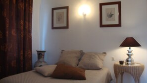 2 habitaciones, tabla de planchar con plancha y wifi gratis