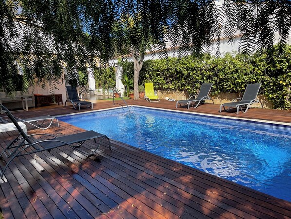 Piscina a l'aire lliure