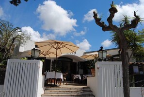 Servei de restauració a l'aire lliure