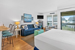 Bügeleisen/Bügelbrett, WLAN, Bettwäsche