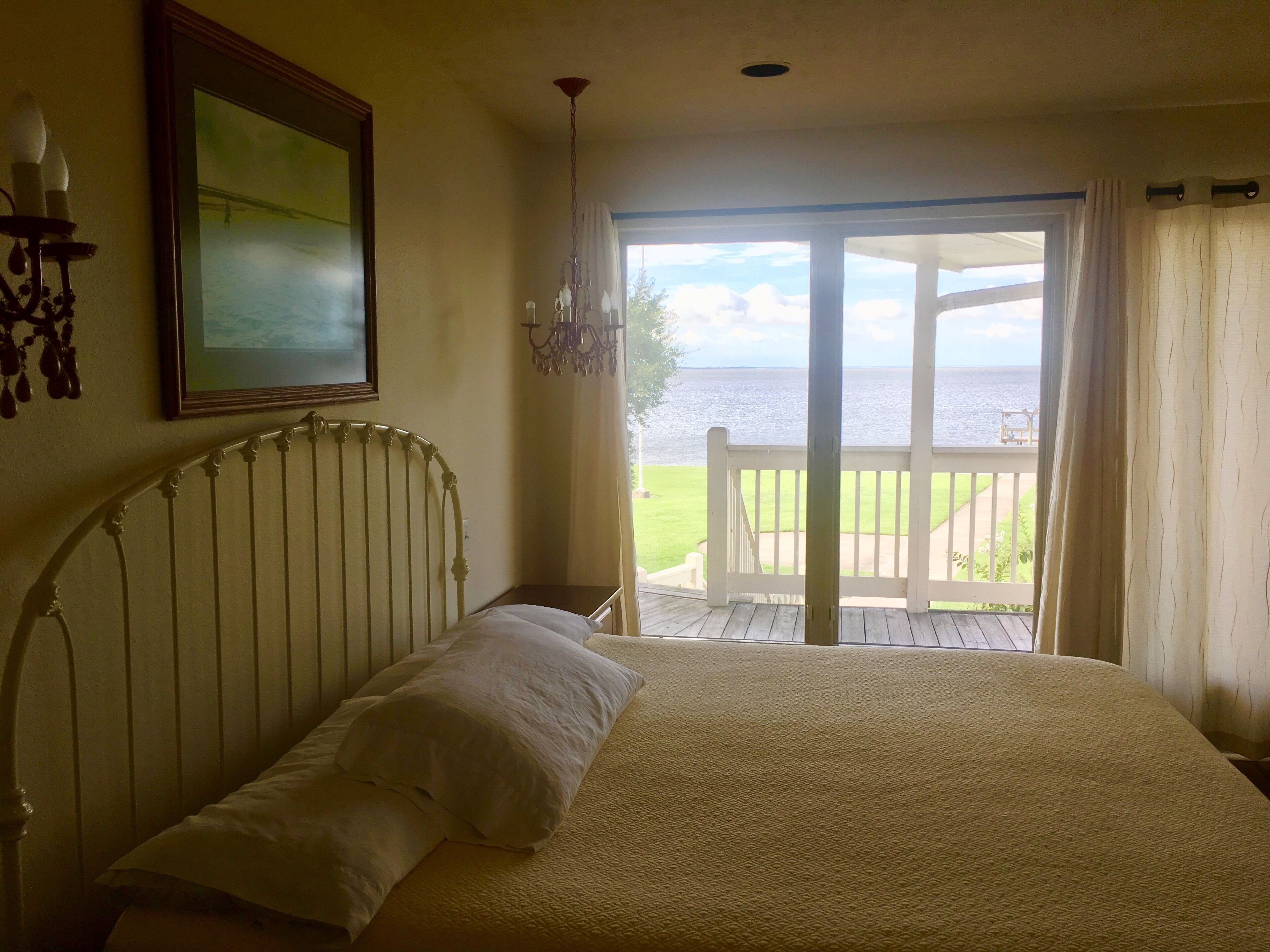 Sabine Lake Lodge; Waterfront on Sabine Lake