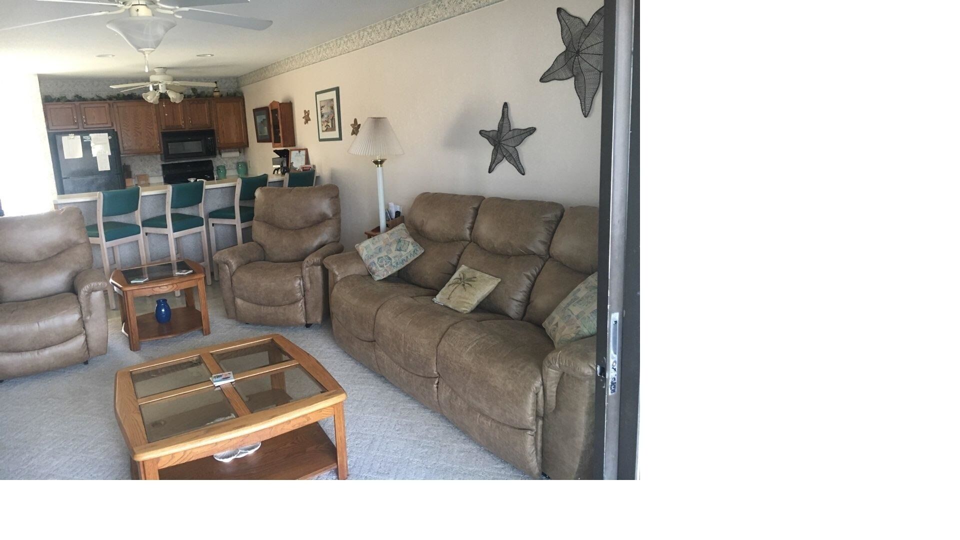 Beautiful View of the Main Channel in a family friendly setting.