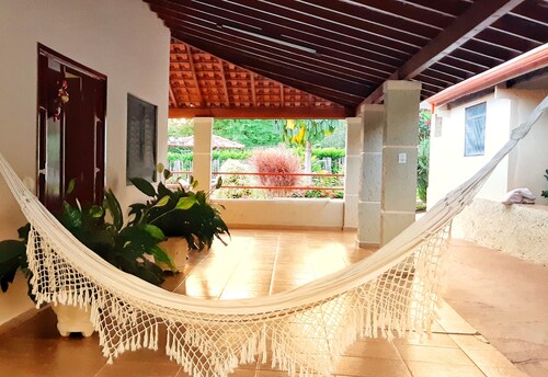 Corner for up to 20 people, swimming pools, Wi-Fi, air conditioning, 8 minutes from the Thermal Baths.