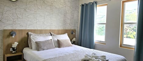 2 chambres, fer et planche à repasser, Wi-Fi gratuit