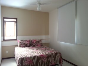 4 室のベッドルーム、WiFi (無料)