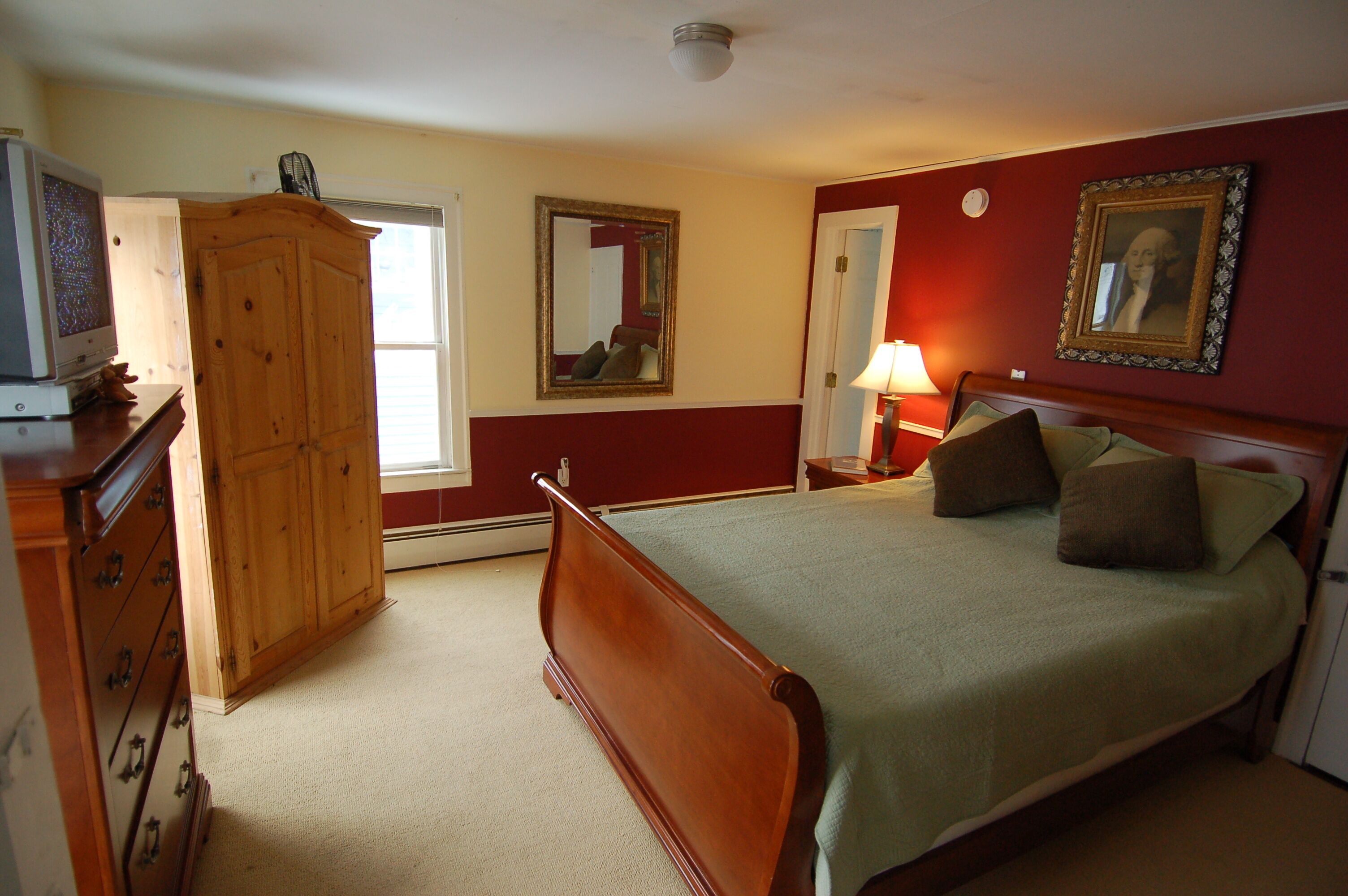 SKIING, PARTY SAFELY IN THE SNOW! NO NEED TO DRINK & DRIVE.