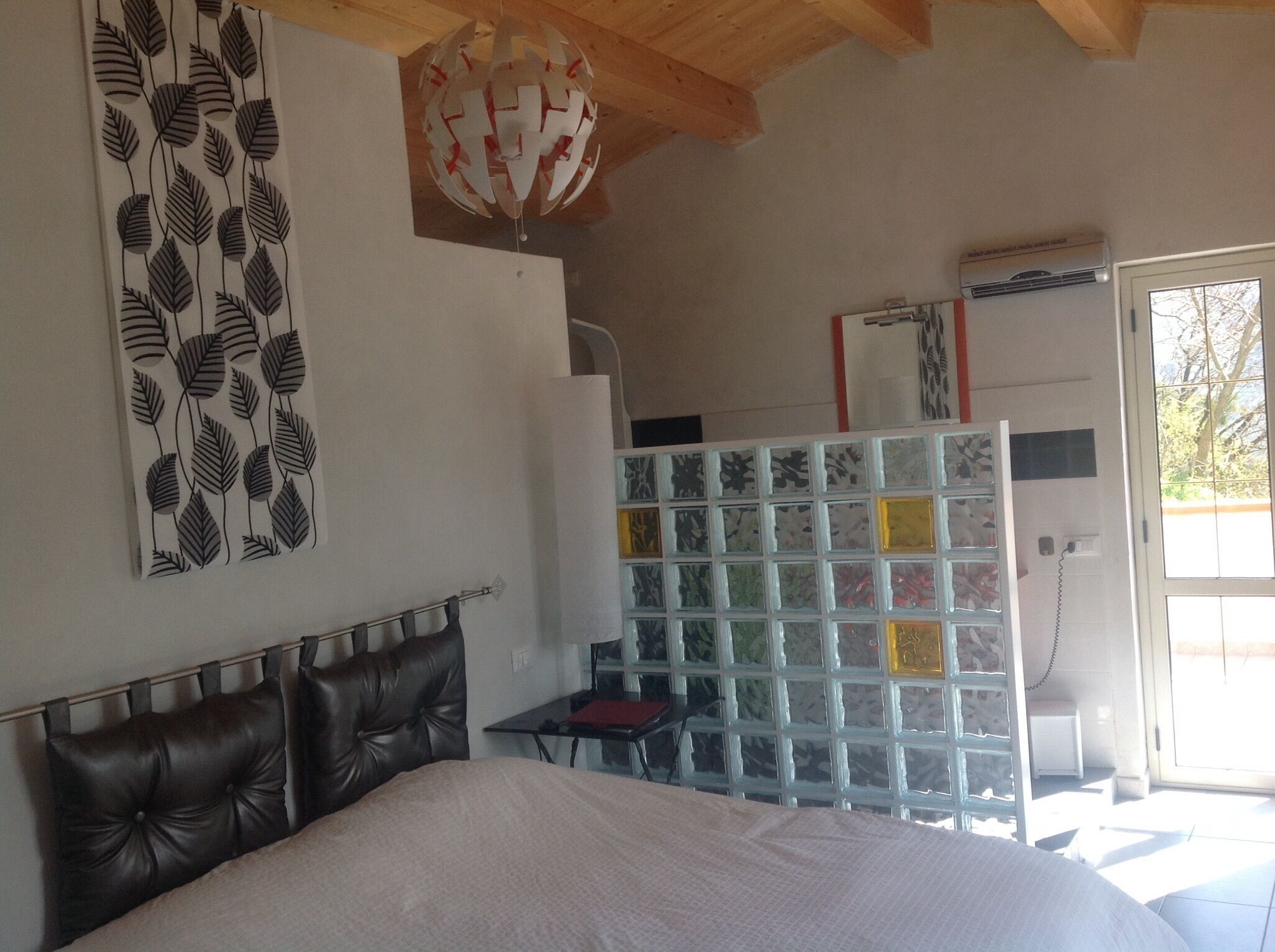 3 chambres, fer et planche à repasser, draps fournis