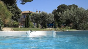 Piscine extérieure