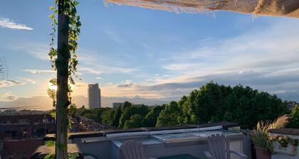 Estudio con terraza de 360 ° de la ciudad