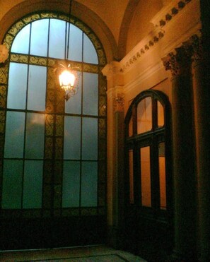 Interior - studio apartment with terrace to 360 ° of the city (Torino)