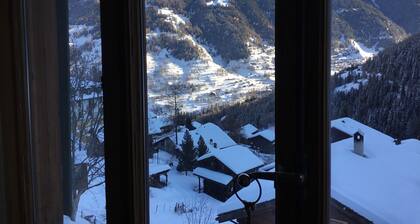 Grimentz - chalet de charme - 13 personnes dans 7 chambres