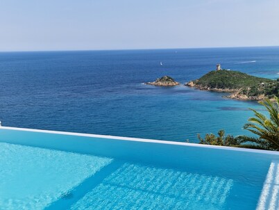 Luxury villa 5 * panoramic sea view private heated pool + SPA
