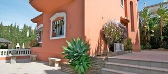 Moradia de Qualidade em um Ambiente de Tranquilidade e bem Conectado