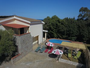 Exterior - 2 bedrooms, 1 living room with kitchen, shower/WC, terraces, Garden, Parking  (Orosei)