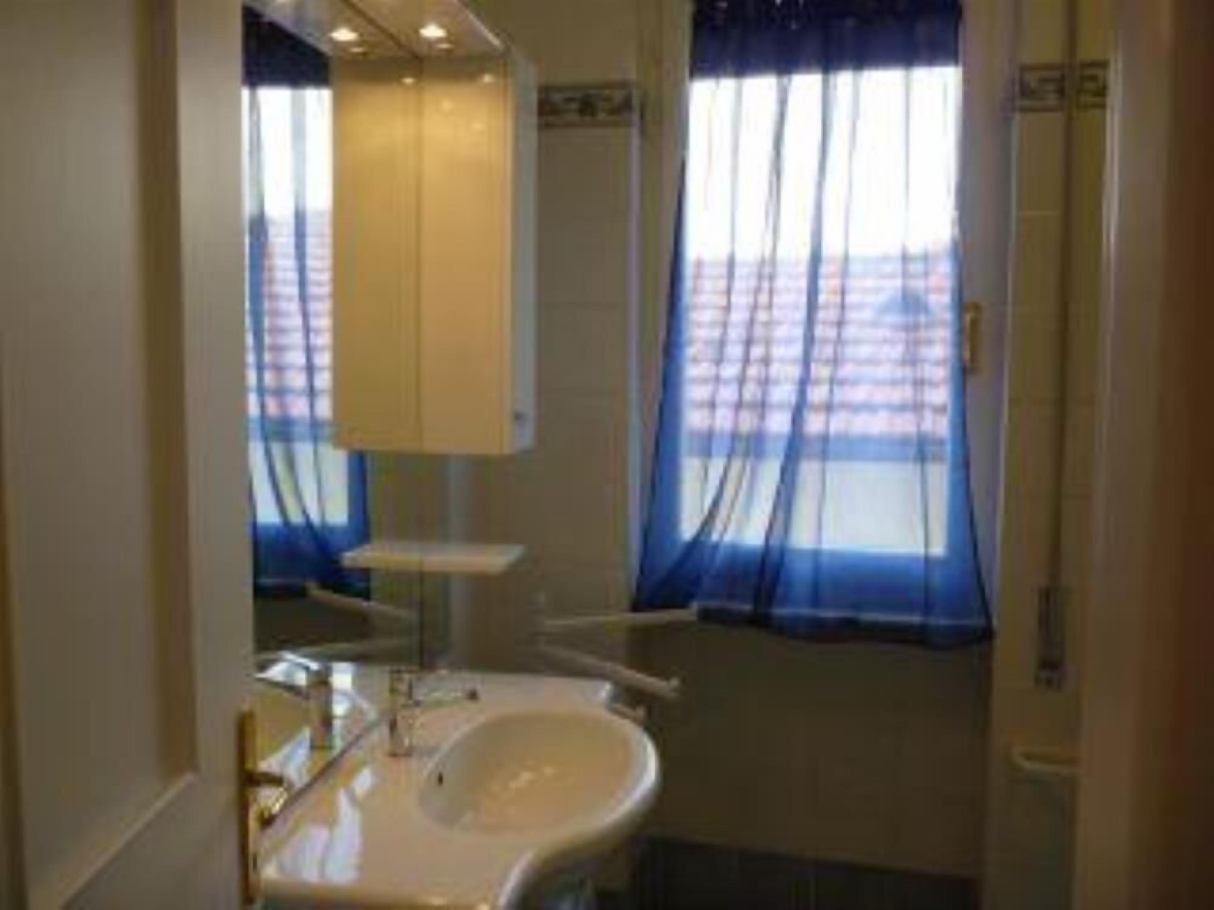 Promo early booking 10% discount