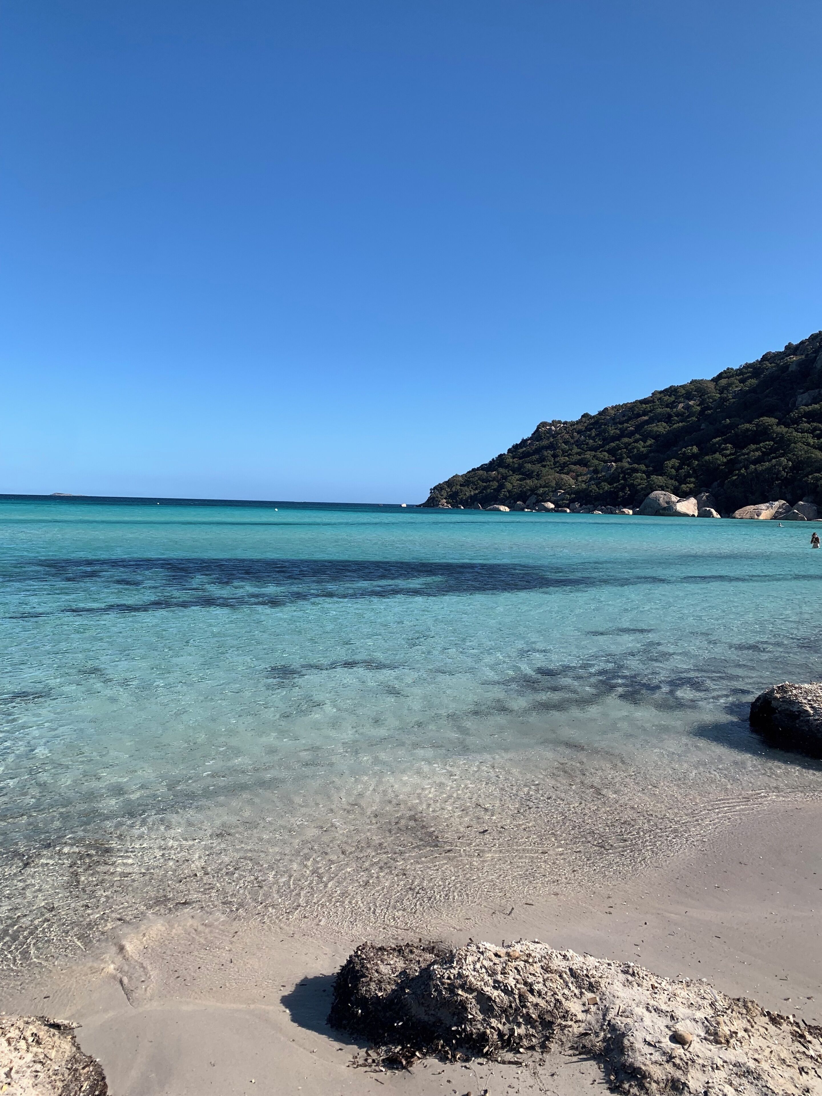 Plage, chaises longues, serviettes de plage