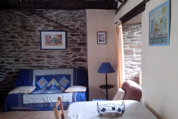 Le séjour où il y avait, avant, le foin : le "pailhot"