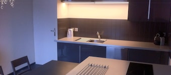 Bright 4/6 pers apartment, mountain view, in the center of Cauterets