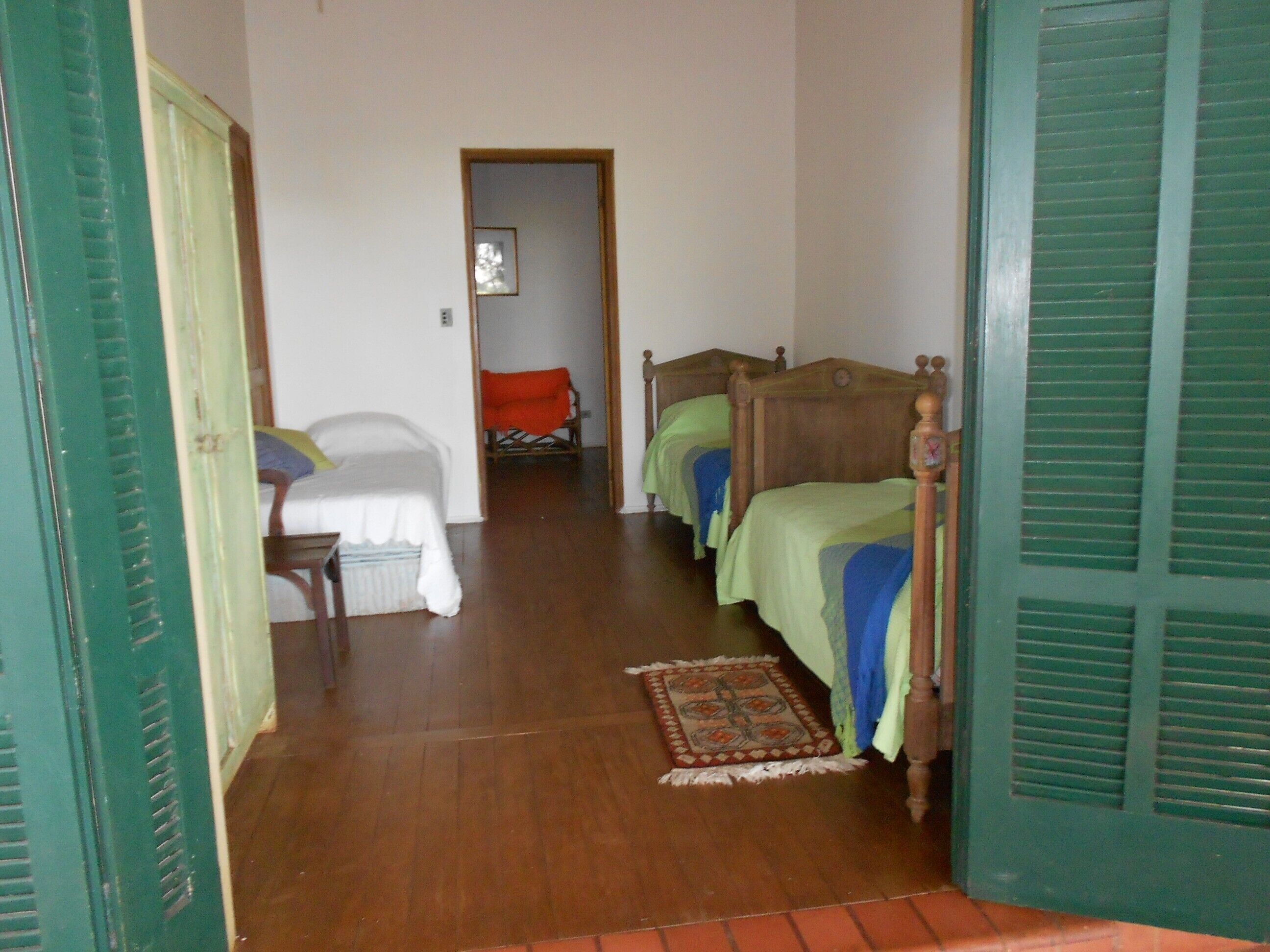 Beautiful Villa, Pool, Churrasq, 600ft Lychee, SKYTV, 96Km / 1h: 30min SP