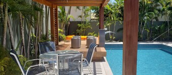 SUPER COSY HAUS GUARAJUBA CONDOMINIUM SEA BLUE PROMOTION NOVEMBER