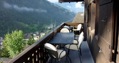 Charmantes 4 * Chalet: unterhalb der ALETSCHARENA