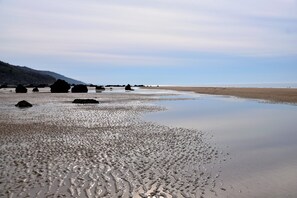 Una playa cerca