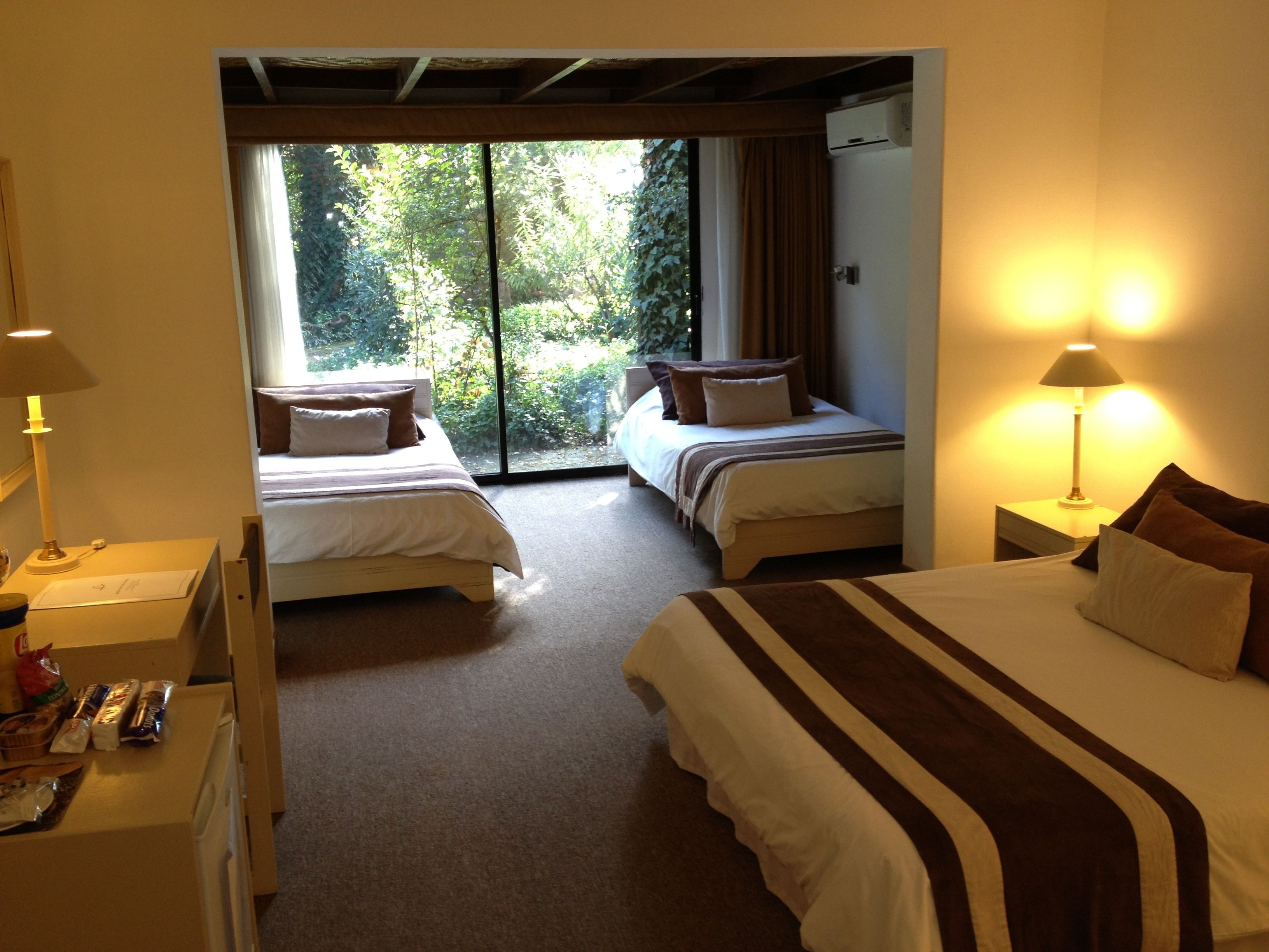 quadruple room, non smoking | minibar, in-room safe, desk, blackout curtains