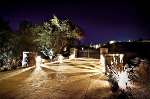Unclassified image, 3 of 22, button - Select Winter Weekends Available! 
5-STAR Luxury Wine Country Mini-Estate (Temecula)