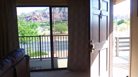 Sedona's Sanctuary for the Savvy Traveler - Image 2